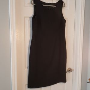 Kasper Black sleeveless shift dress